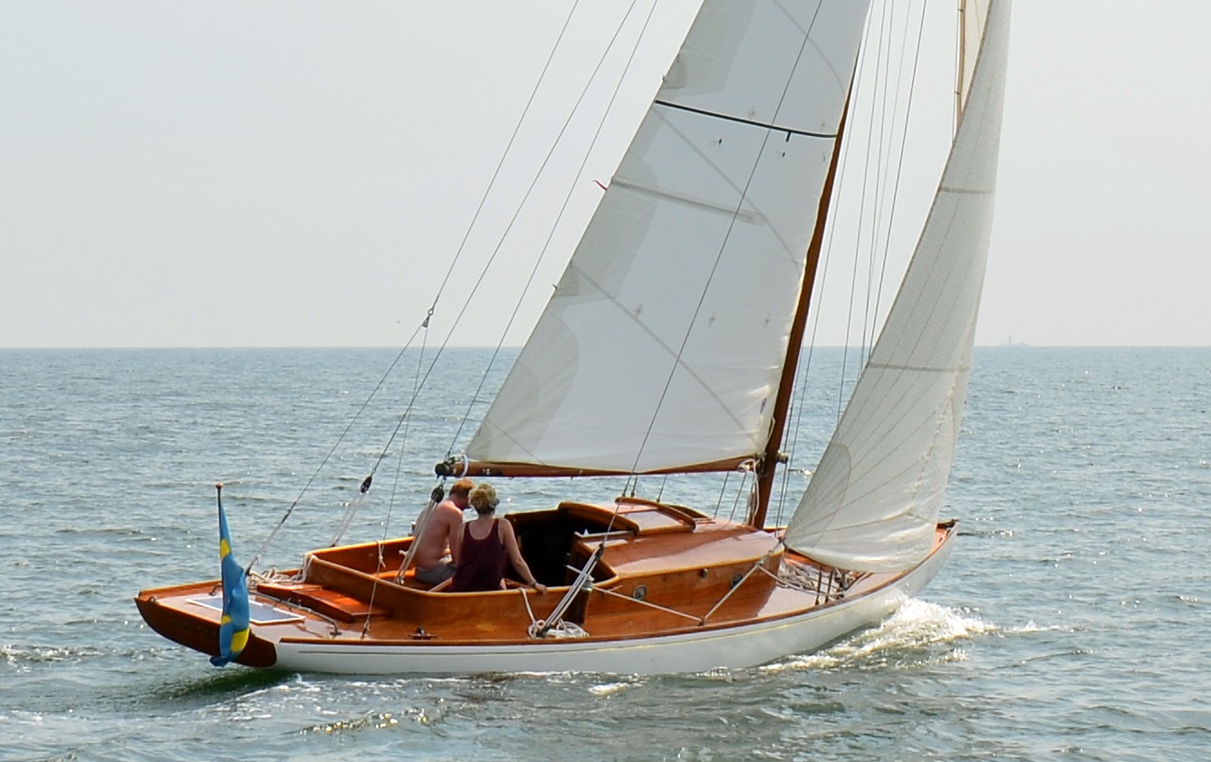 sail yacht society